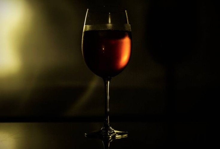 Elegancki kieliszek do wina